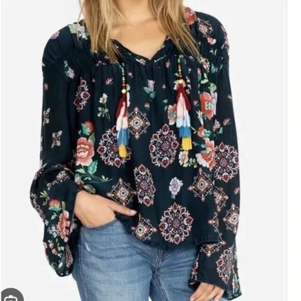 Johnny Was Top Womens Extra Small Floral Boho Tasseled Bell Sleeve Peasant Navy